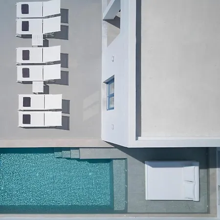 빌라 Thadeos With Private Jetted Pool