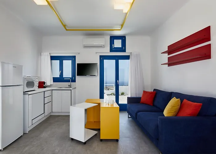 Thadeos With Private Jetted Pool Villa Fira (Santorini)