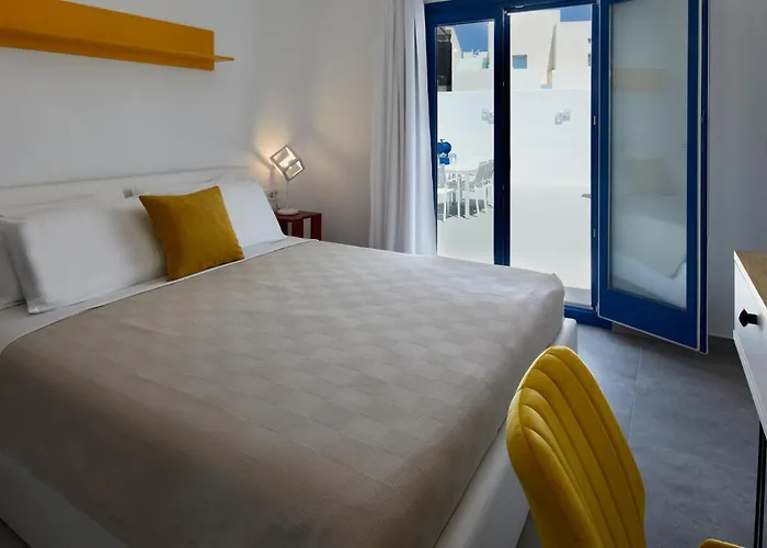 Thadeos With Private Jetted Pool * サントリーニ